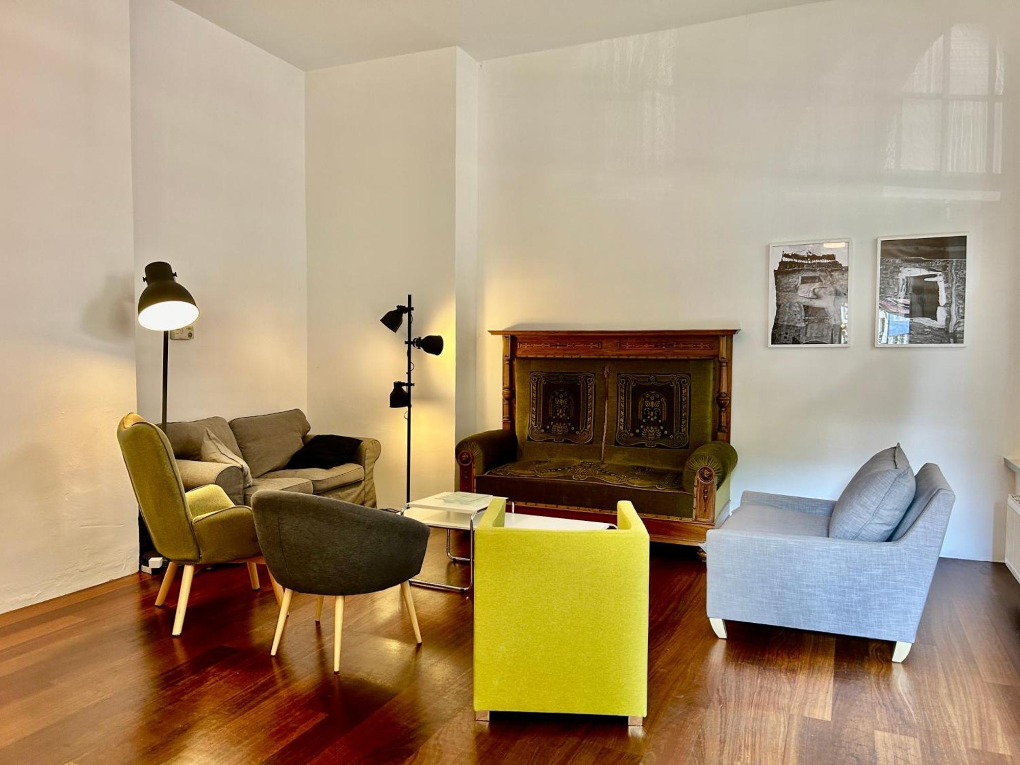 Wohnen Mit Kuenstlerflair In Muenchen Apartamento Exterior foto
